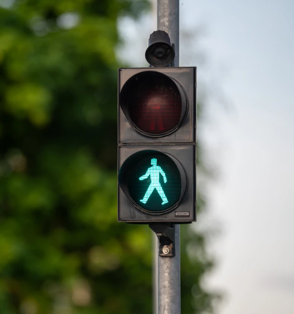 Image d'un feu de signalisation de pieton vert
